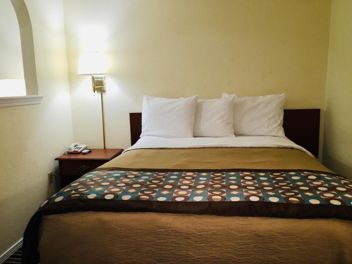 Suite 16 Motel Gore Buitenkant foto